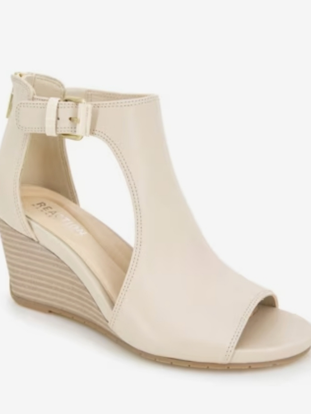 Size 5.5 Reaction Kenneth Women's Cream Peep-Toe Wedge Sandal